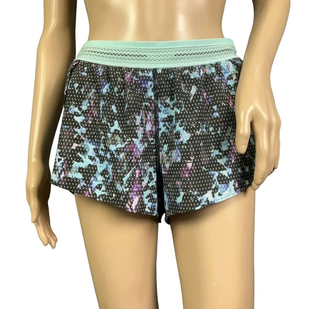 Lululemon Womens Split Second Short In Floral Sport Tranquil Blue Multi Size 6